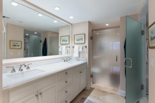 Waterview Towers Unit 506 photo 10