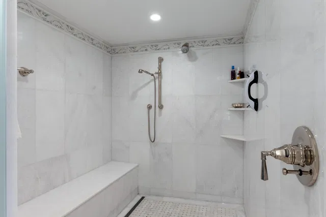 Waterview Towers Unit 506 photo 11