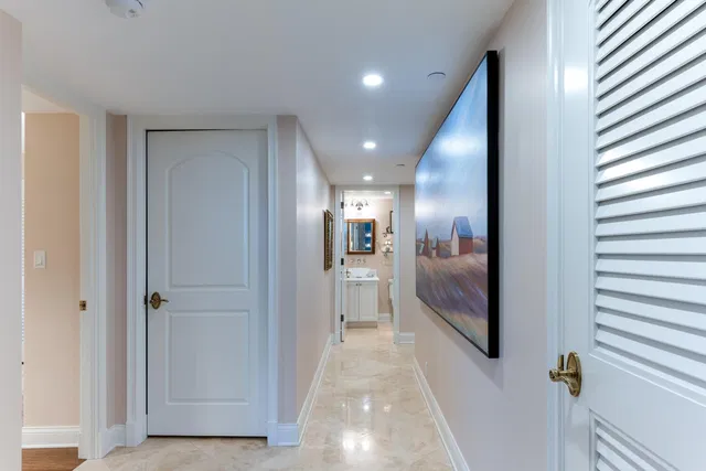 Waterview Towers Unit 506 photo 14