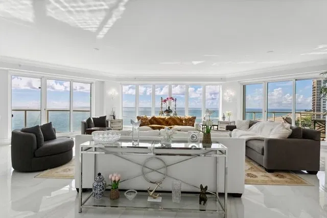 Oasis Singer Island Unit 9b photo 2