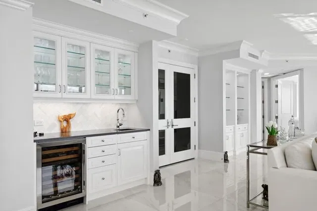 Oasis Singer Island Unit 9b photo 4