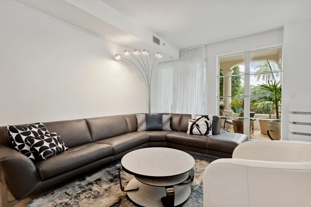Dolce Vita Singer Island Unit 105 photo 7