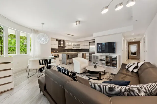 Dolce Vita Singer Island Unit 105 photo 8