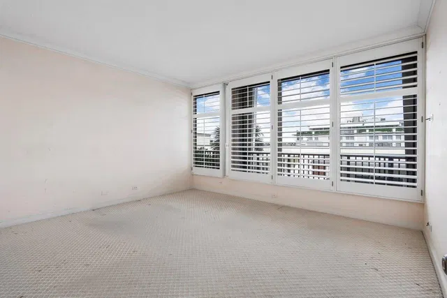 Dunster House Palm Beach Unit 4c photo 14