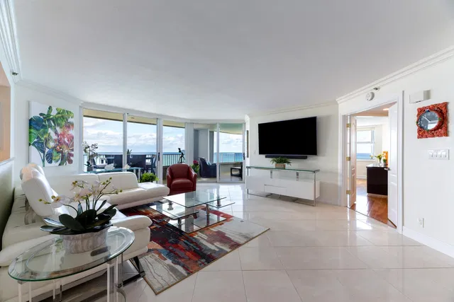 Corniche Singer Island Unit 701 photo 9