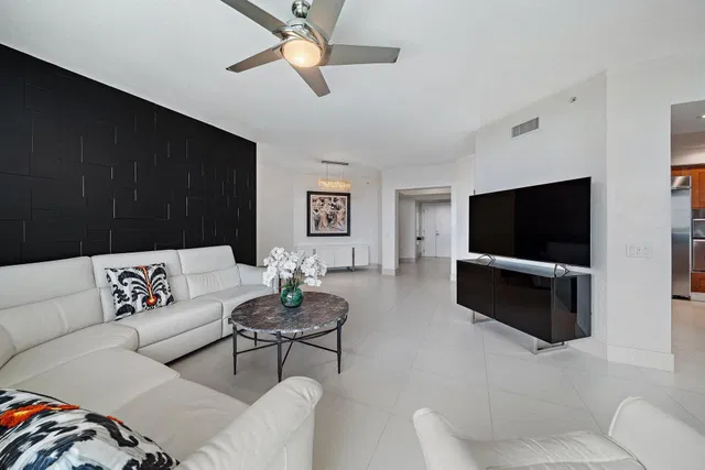 The Landmark Palm Beach Gardens Unit 804a photo 4