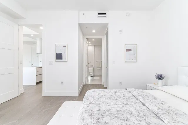 Tower 155 Unit 1008 photo 11