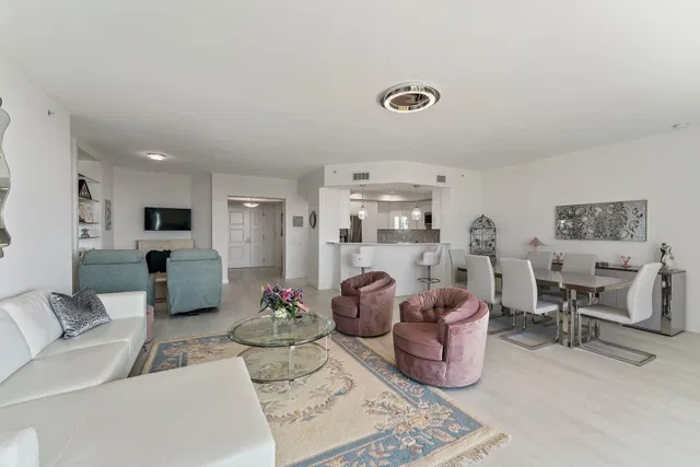 The Landmark Palm Beach Gardens Unit 802b photo 6
