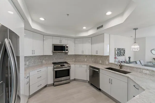 The Landmark Palm Beach Gardens Unit 802b photo 8