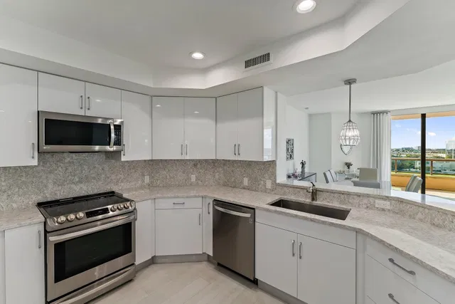 The Landmark Palm Beach Gardens Unit 802b photo 9