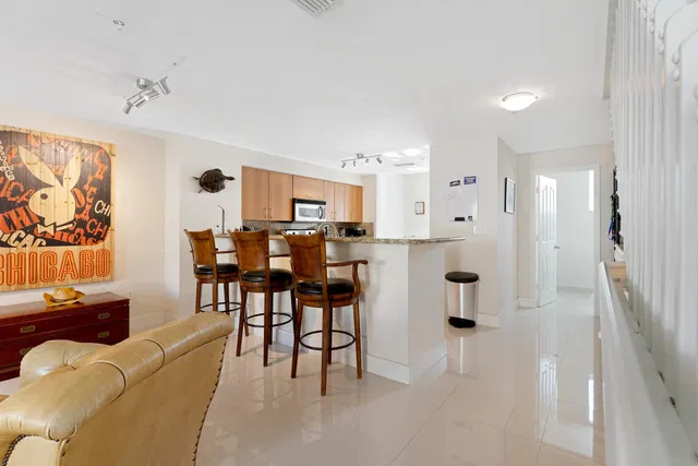 Pineapple Grove Village Condominiums Unit 6-D photo 8