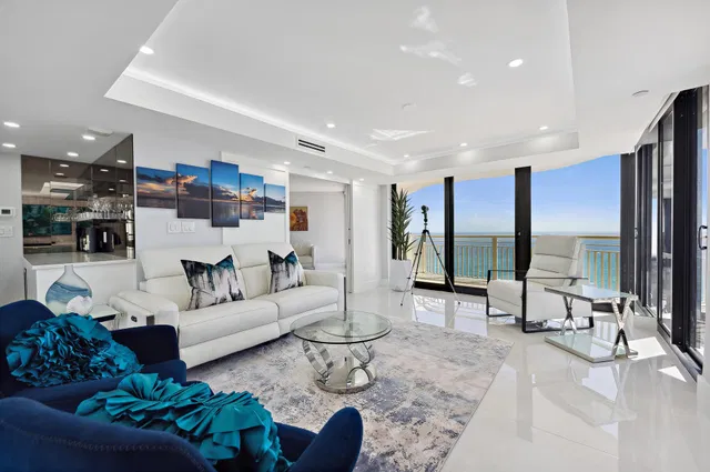 Tiara Singer Island Unit 39-H&G photo 11