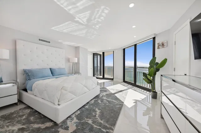 Tiara Singer Island Unit 39-H&G photo 23