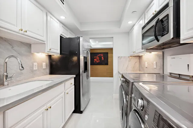 Tiara Singer Island Unit 39-H&G photo 30