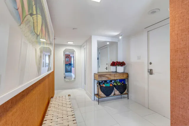 Waterview Towers Unit 1206 photo 3