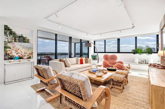 Waterview Towers Unit 1206 photo 7