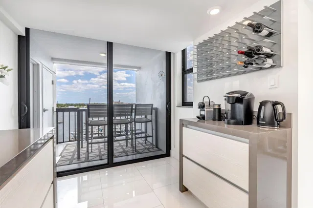 Waterview Towers Unit 1206 photo 15