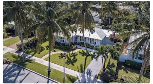 El Cid, 210 Monceaux Road, West Palm Beach, exterior