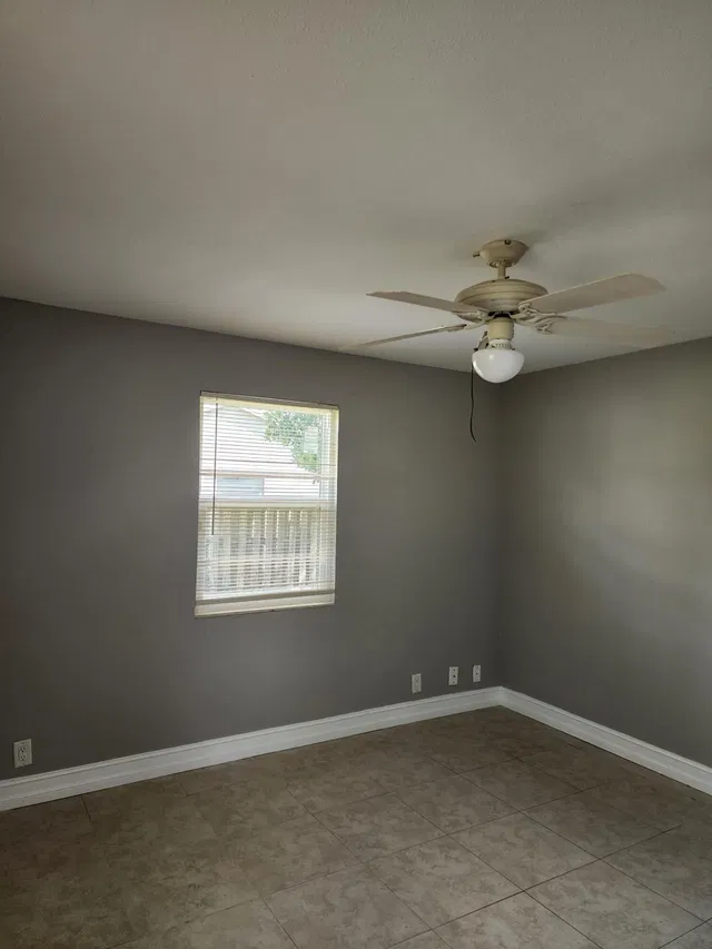 Residence photo 10