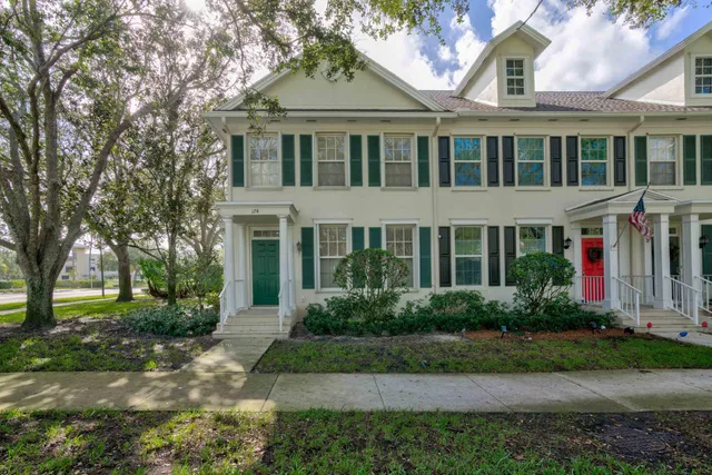 Charleston Court at Abacoa Residence photo 2