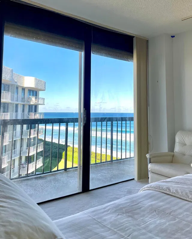 Emeraude Palm Beach Unit 504 photo 5
