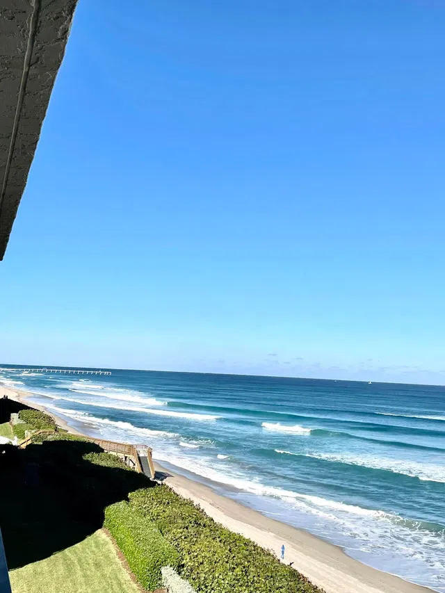 Emeraude Palm Beach Unit 504 photo 6