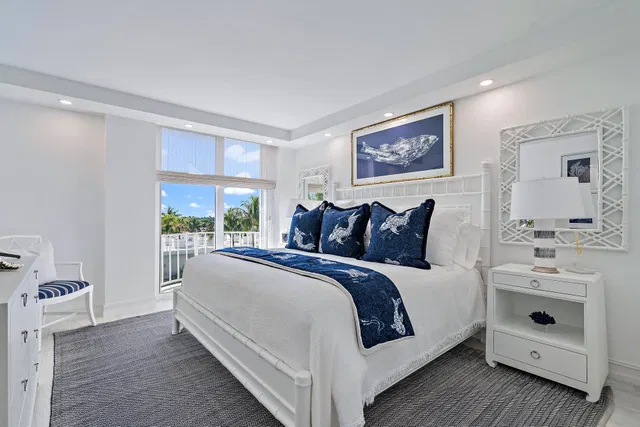 Winthrop House Condos Unit 605 photo 10