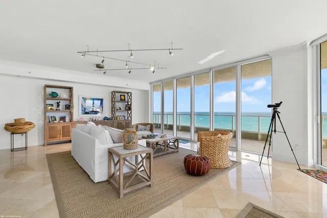 Oceans Edge at Singer Island Unit 402 photo 5