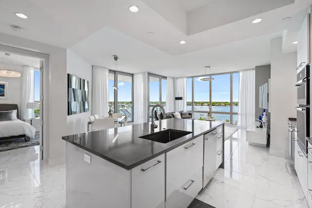 Water Club North Palm Beach Unit 802 photo 11