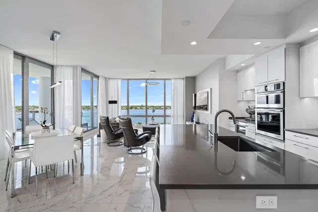 Water Club North Palm Beach Unit 802 photo 12