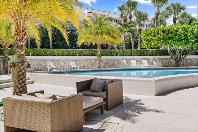 2760 S Ocean Boulevard #408