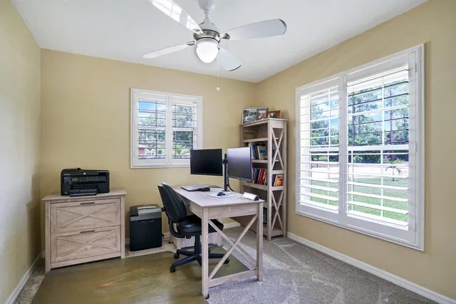 Residence photo 16