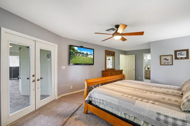 Residence photo 18