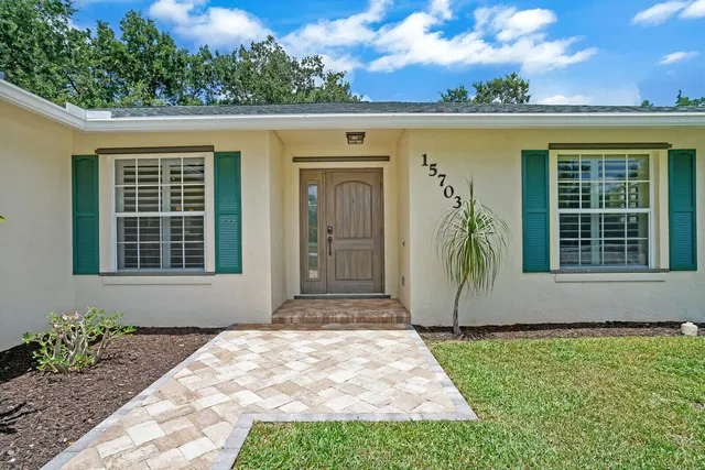 Residence photo 23