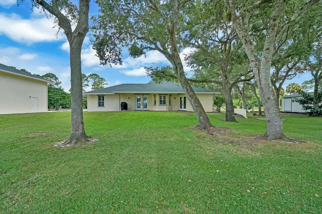 Residence photo 41