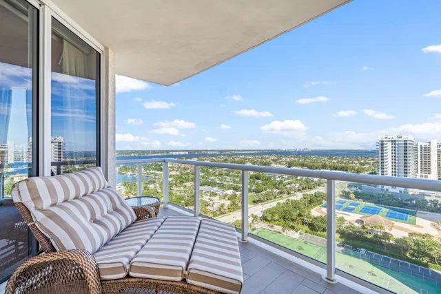 Ritz Carlton Residences Singer Island Unit 1601b photo 44
