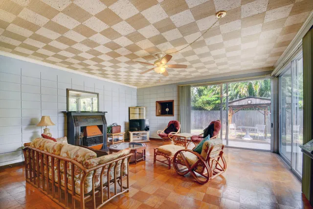 SoSo West Palm Beach Residence photo 4