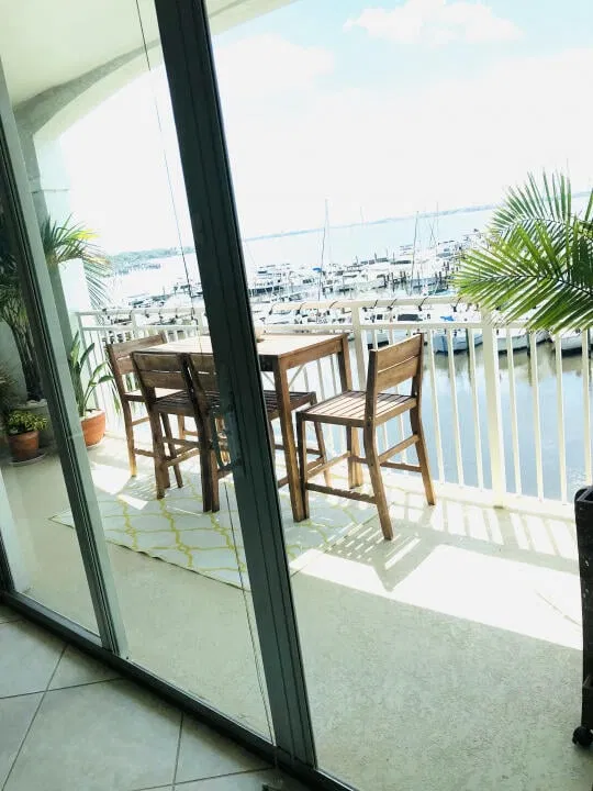 Harborage Yacht Club Unit 403 photo 4