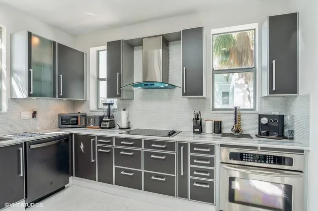 The Meridian Unit 307 photo 6
