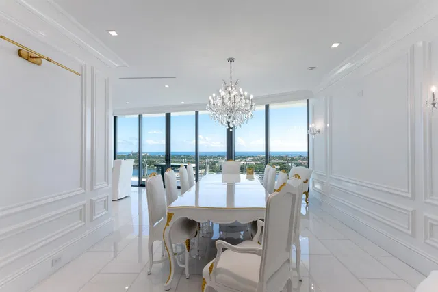 Bristol Palm Beach Unit 1702 photo 4