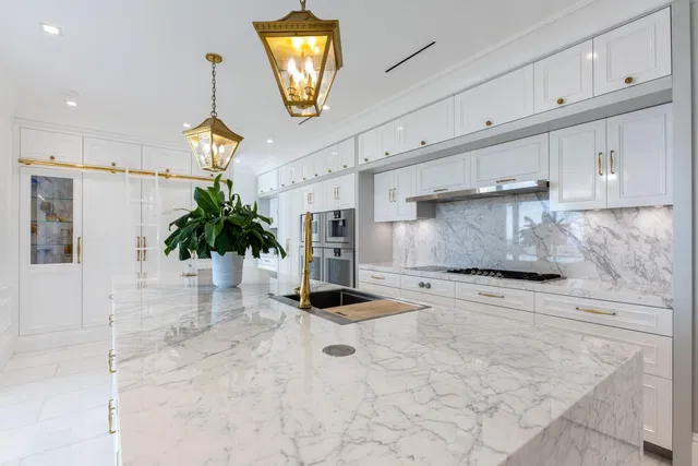 Bristol Palm Beach Unit 1702 photo 10