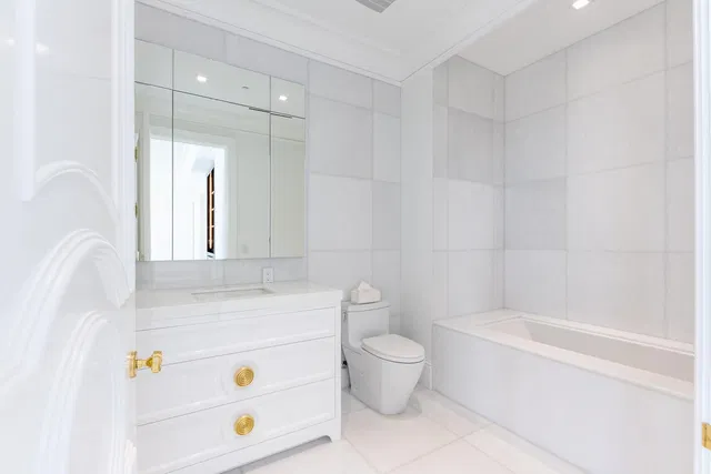 Bristol Palm Beach Unit 1702 photo 19