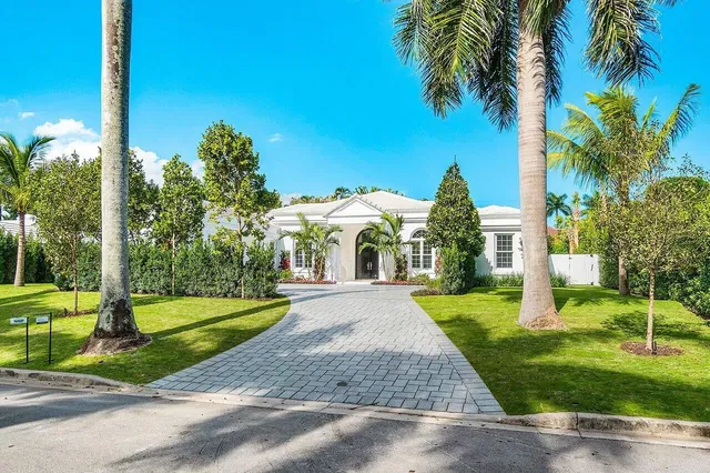 233 Miraflores Drive