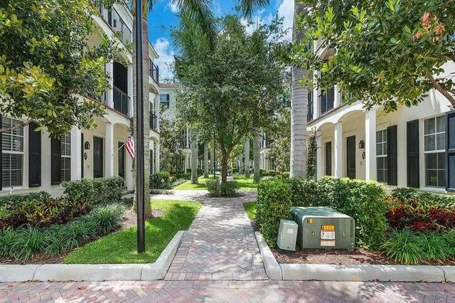 Cannery Row Delray Beach Residence photo 9