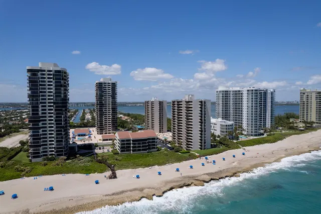 Martinique Singer Island Unit 903 photo 4