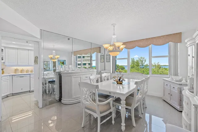 Corniche Singer Island Unit 305 photo 9