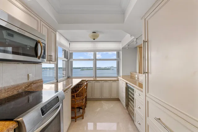 Corniche Singer Island Unit 1703 photo 6