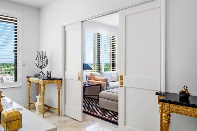 Palm Beach Biltmore Unit 616 photo 8