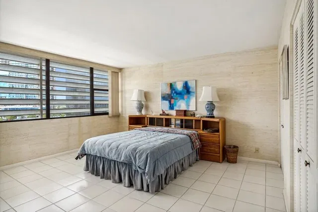 Waterview Towers Unit 1102 photo 14