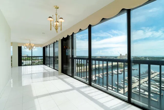 Waterview Towers Unit 1801 photo 2